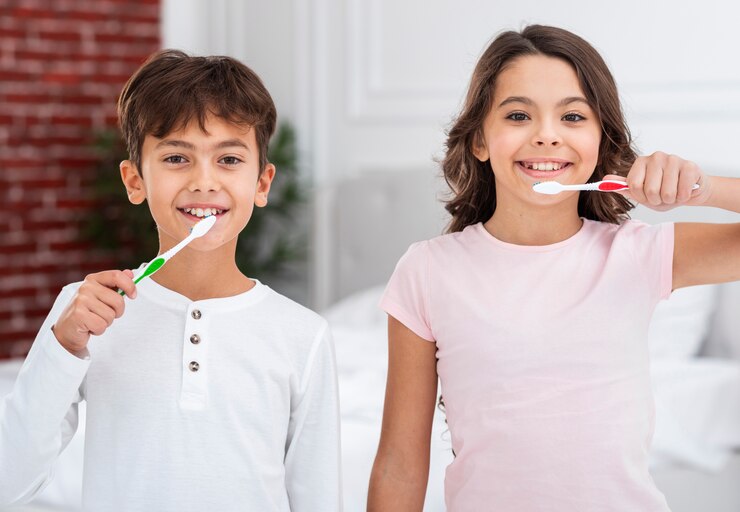 Pentingnya Merawat Kesehatan Gigi Anak Sejak Dini